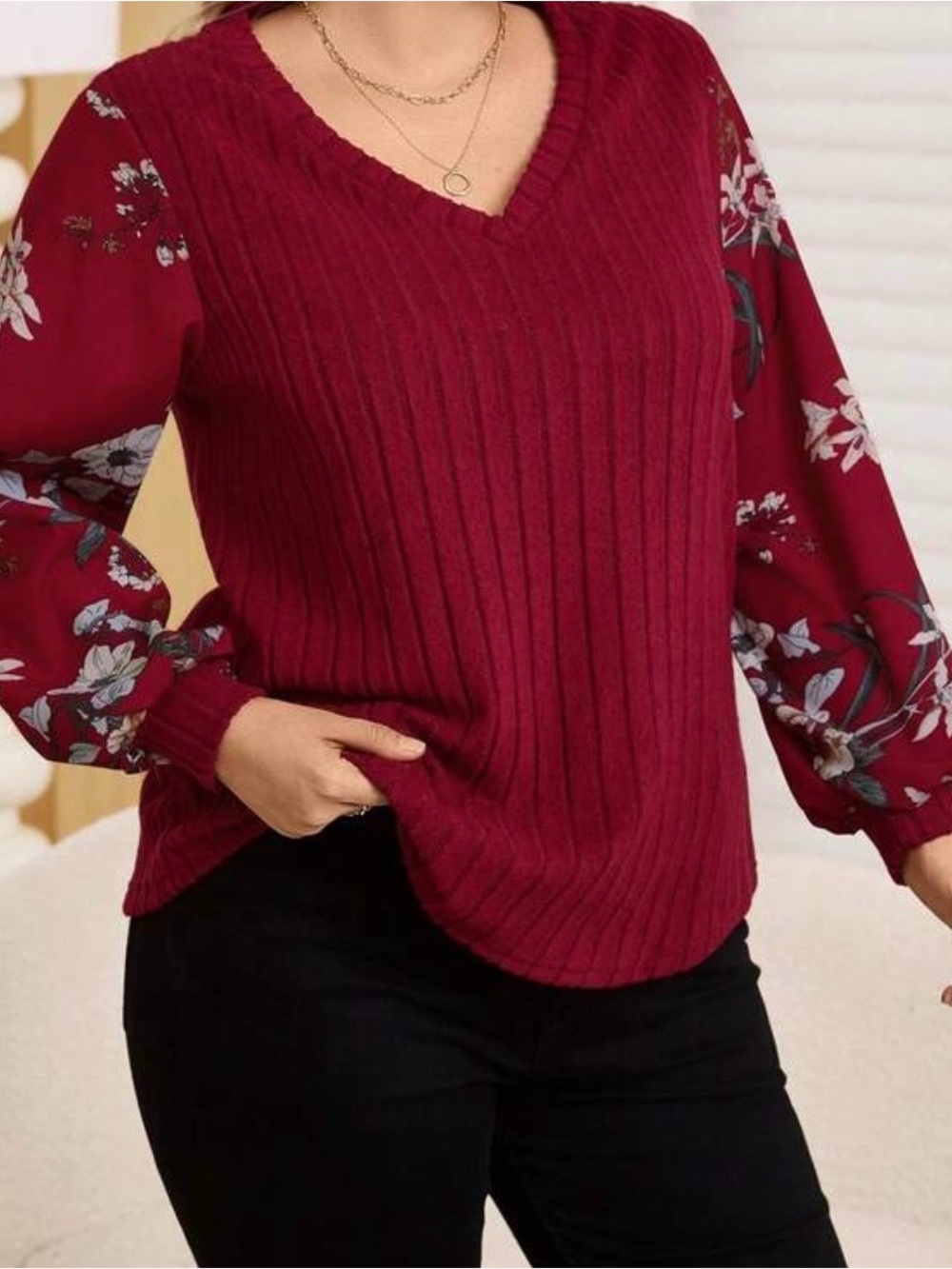 V-Neck Ribbed Knit Top with Floral Balloon Sleeves - Burgundy